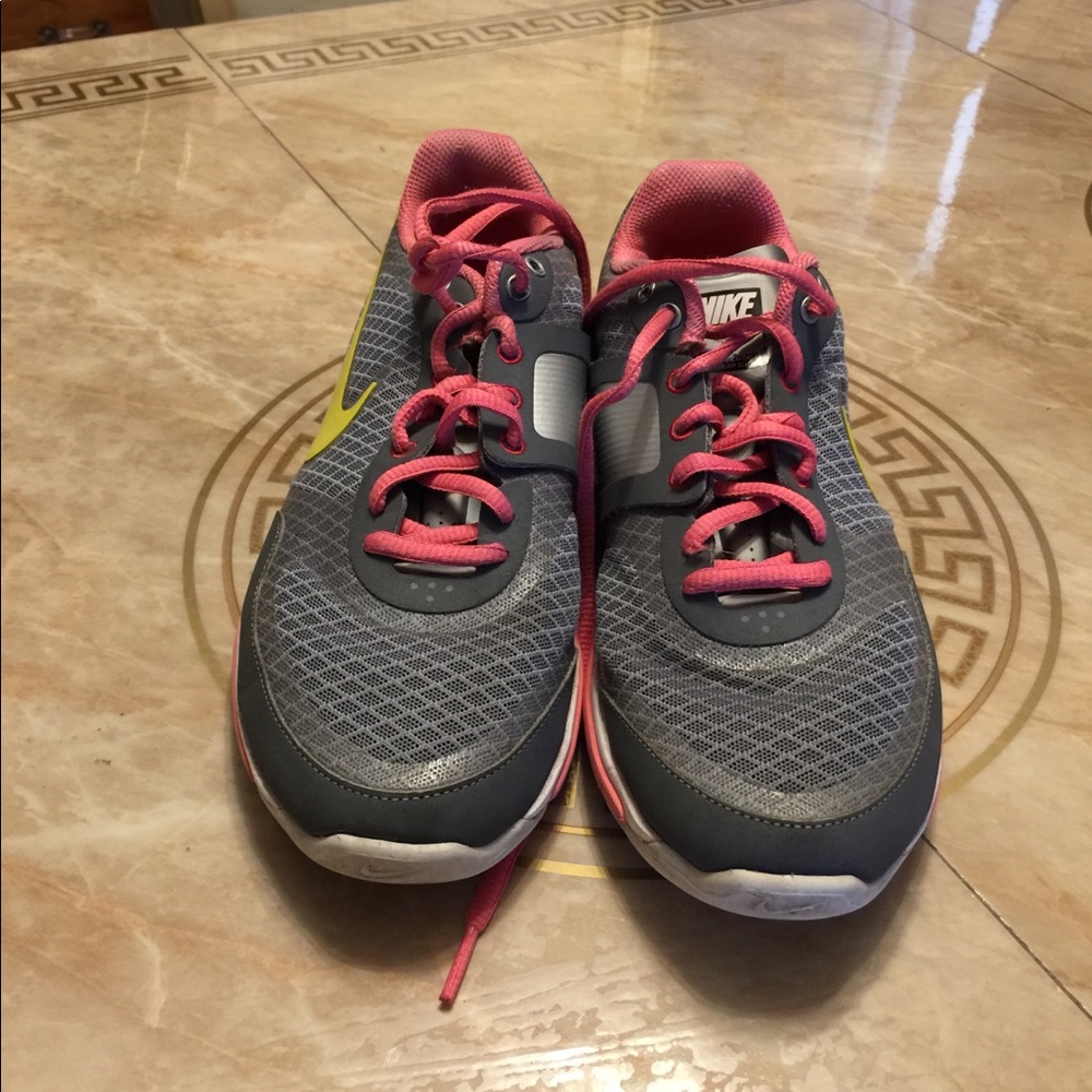 NIKE FREE XT